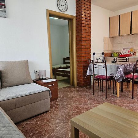 Apartmani Vujicic Bar Room photo